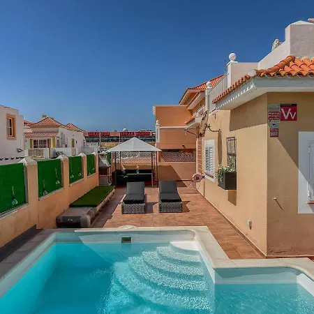 Apartmán Lightbooking Esmeralda Piscina Privada *